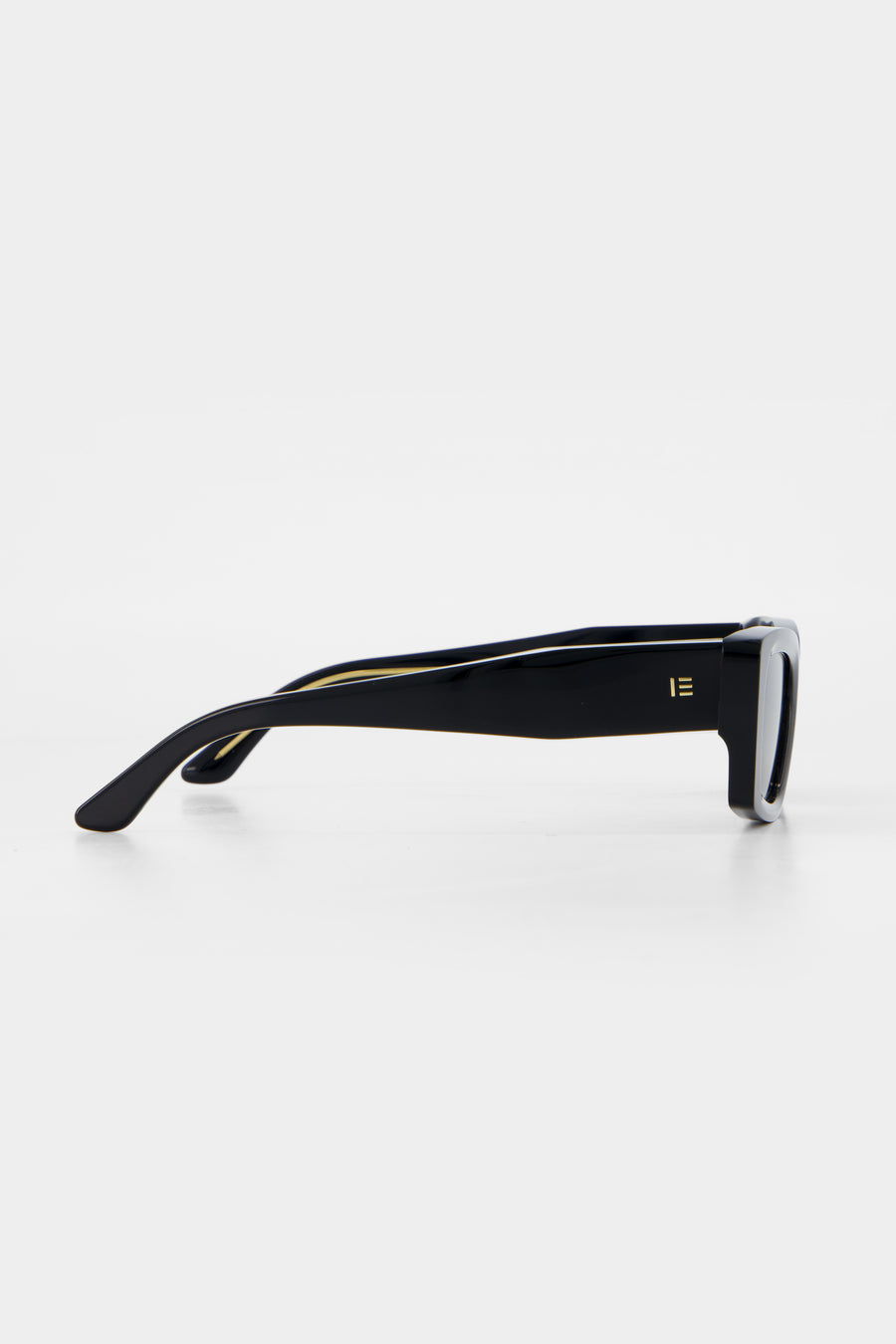 Goldie - Black
