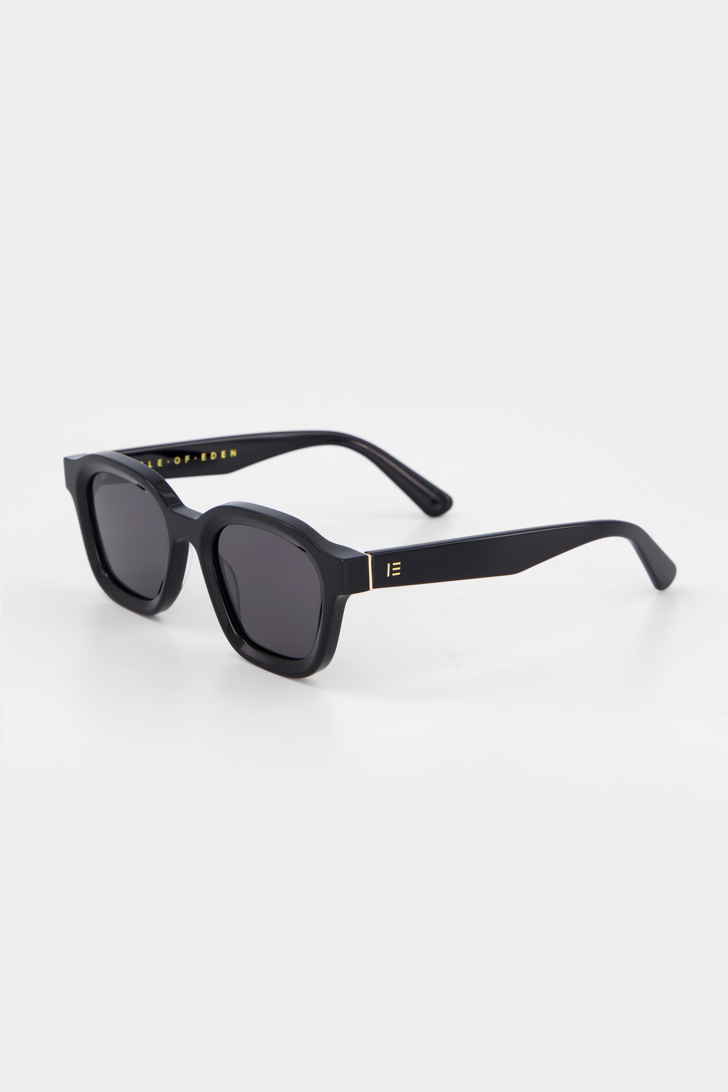 Isle of Eden Harley black sunglasses, three-quarter angle showing bold frame