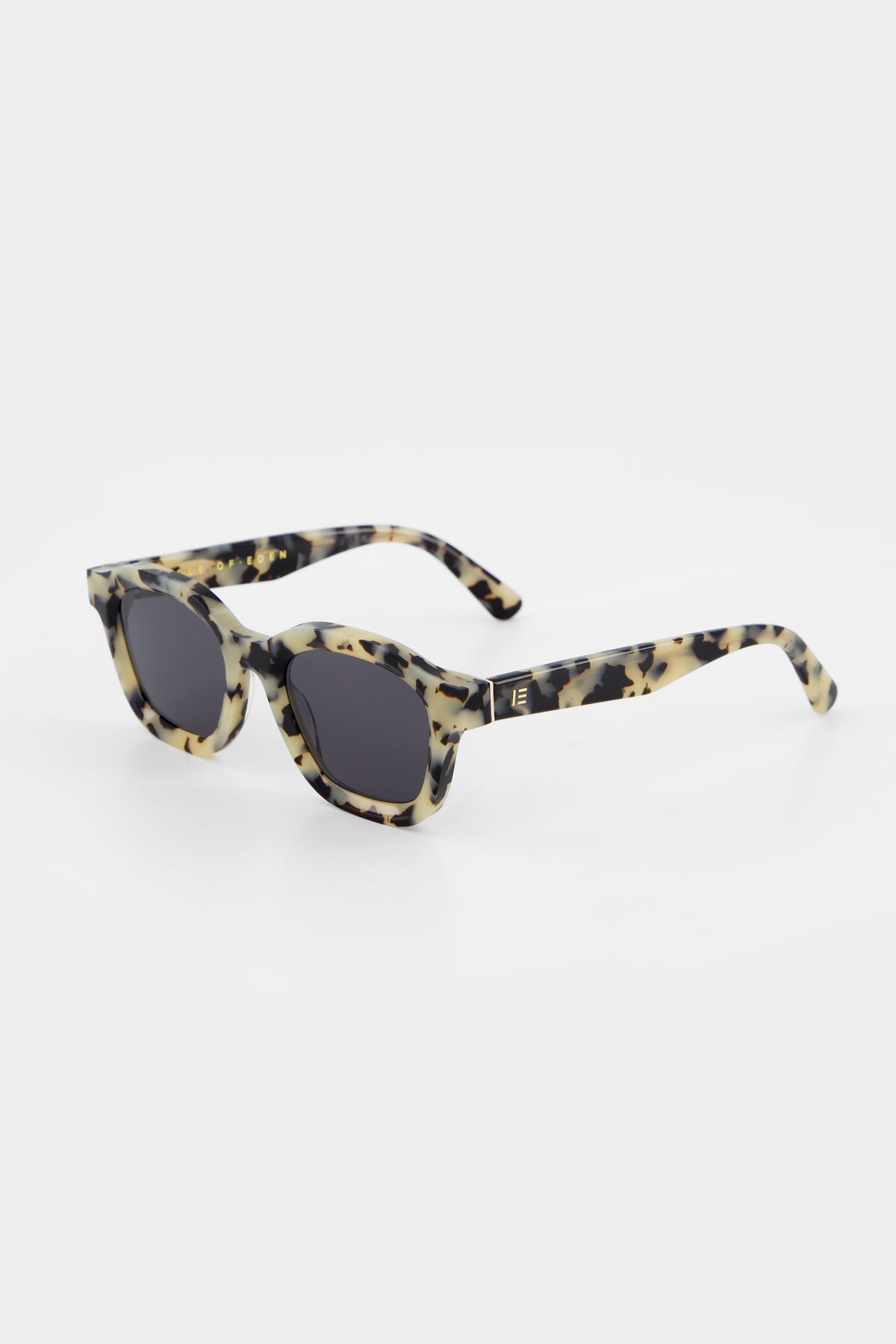 Isle of Eden Harley white tortoise sunglasses, three-quarter angle showing bold frame