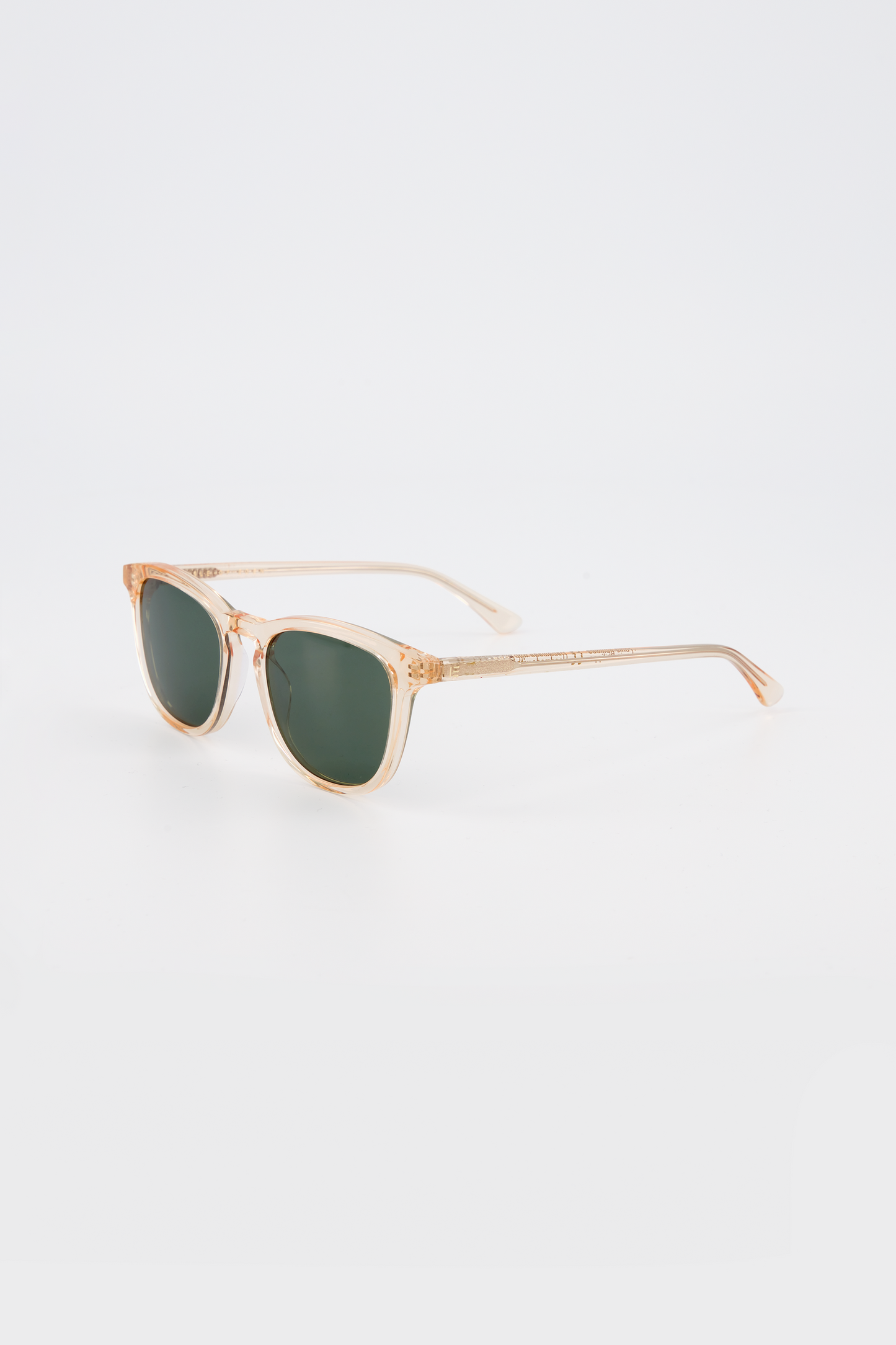 Isle of Eden Louis-Philippe champagne sunglasses, three-quarter angle showing round bio-acetate frame