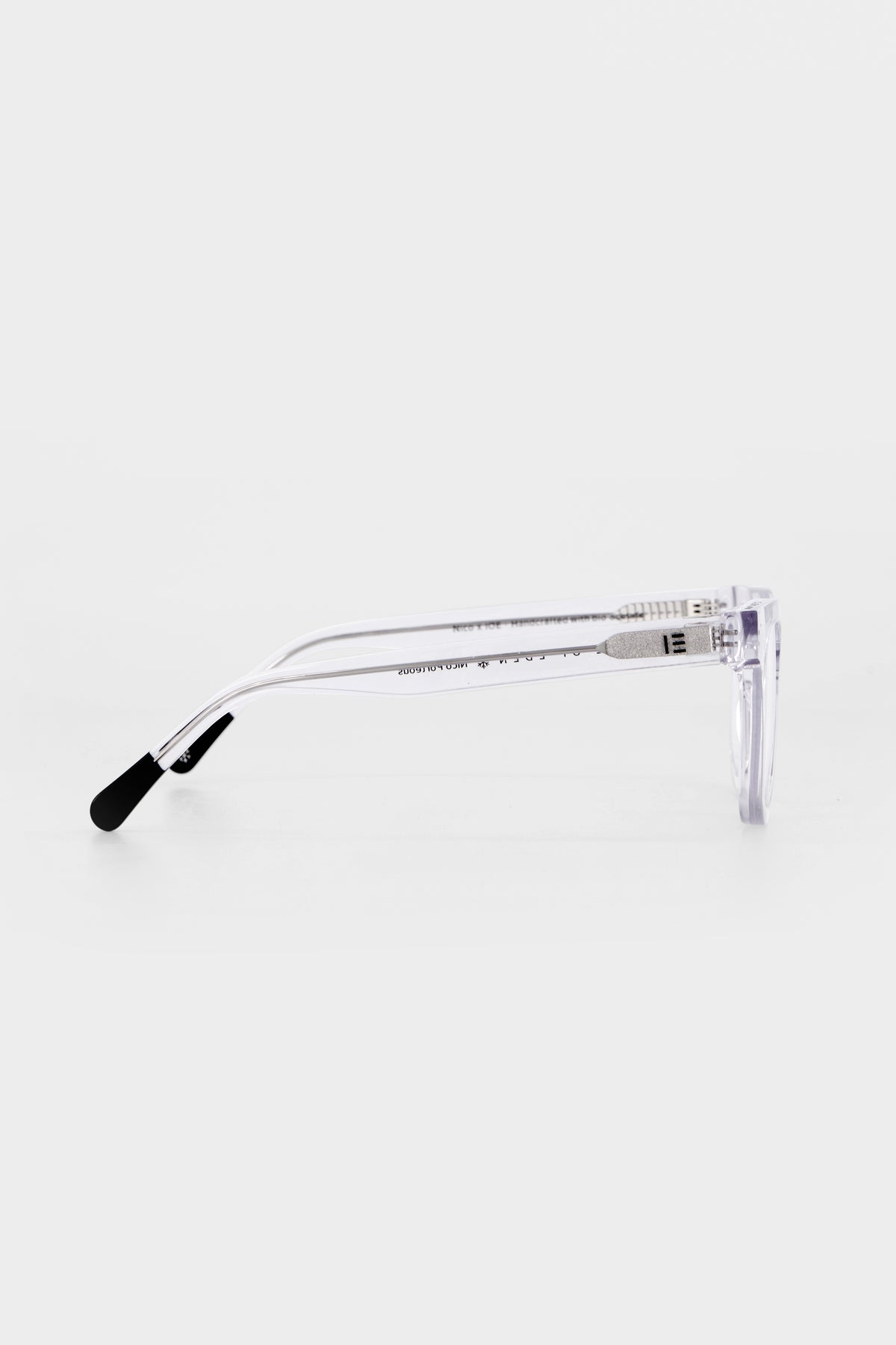 Isle of Eden Nico Blue Light eyeglasses, side profile view showing temple length and hinge detail