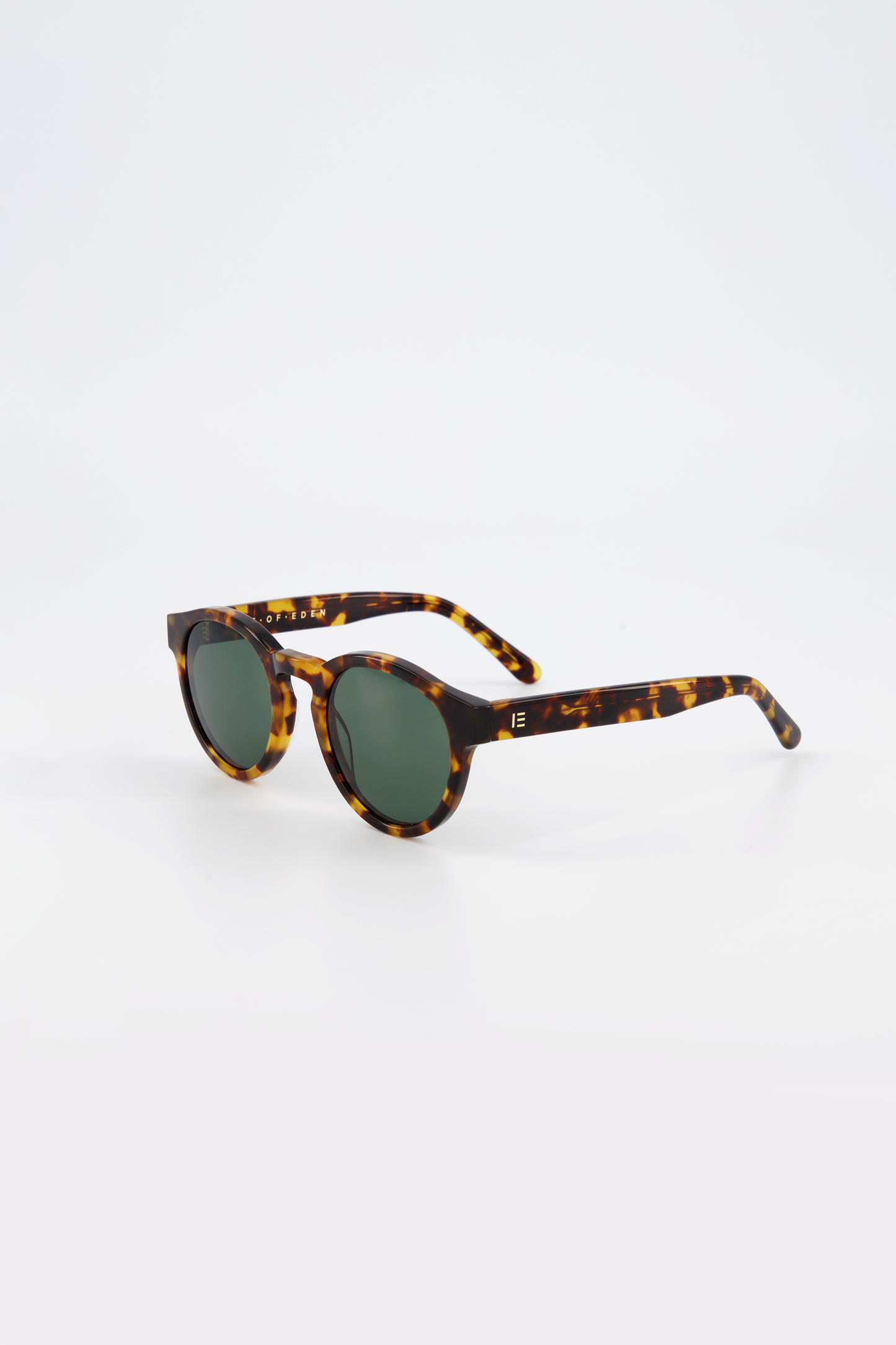 Isle of Eden Eddie tortoise sunglasses, three-quarter angle showing round frame
