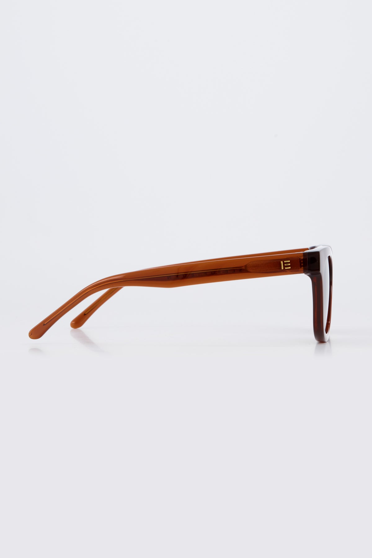 Isle of Eden Eugene brown sunglasses, side profile view showing temple length and hinge detail