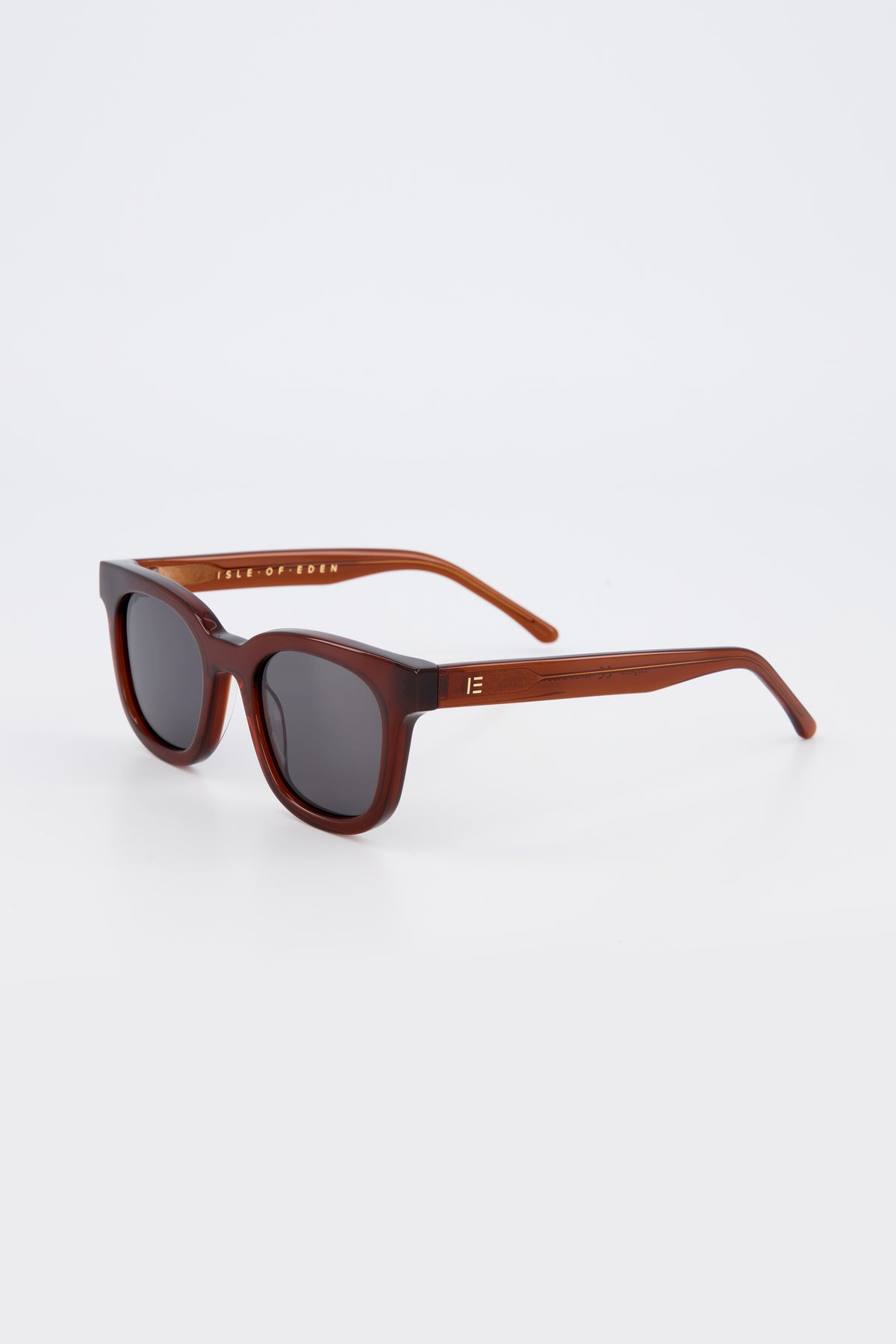 Isle of Eden Eugene brown sunglasses, three-quarter angle showing flat brow square frame